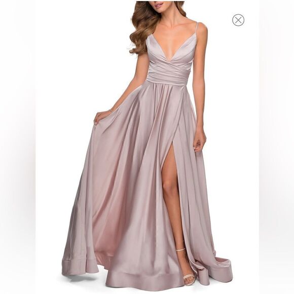 NWTs La Femme Strappy Back Satin Ballgown Size 2 - Picture 3 of 11